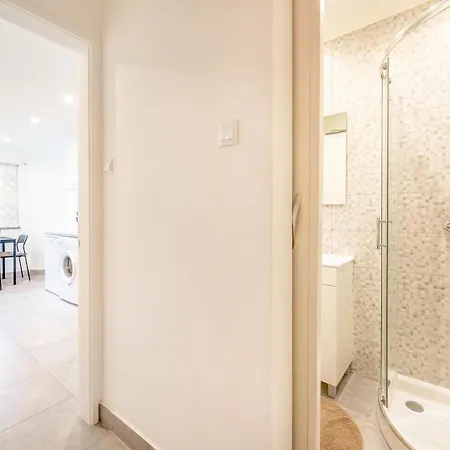 Guestready - Spacious Near Centre * Кашкайш