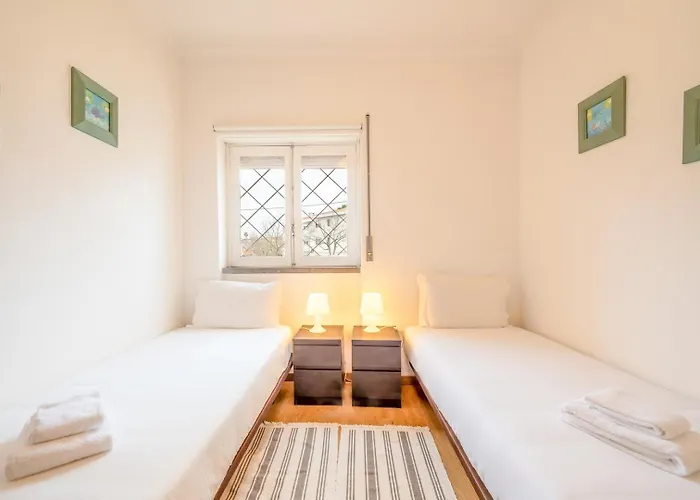 Apartmán Guestready - Spacious Near Centre