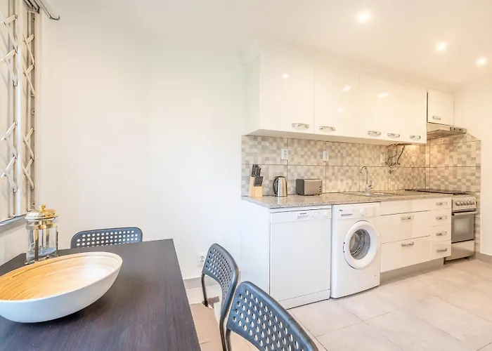 Guestready - Spacious Near Centre Apartmán