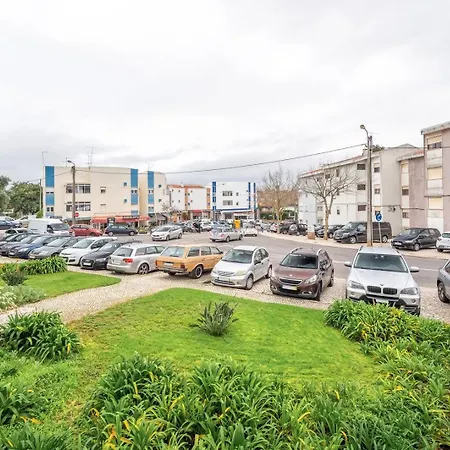 Guestready - Spacious Near Centre