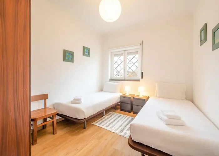 Guestready - Spacious Near Centre * Cascais